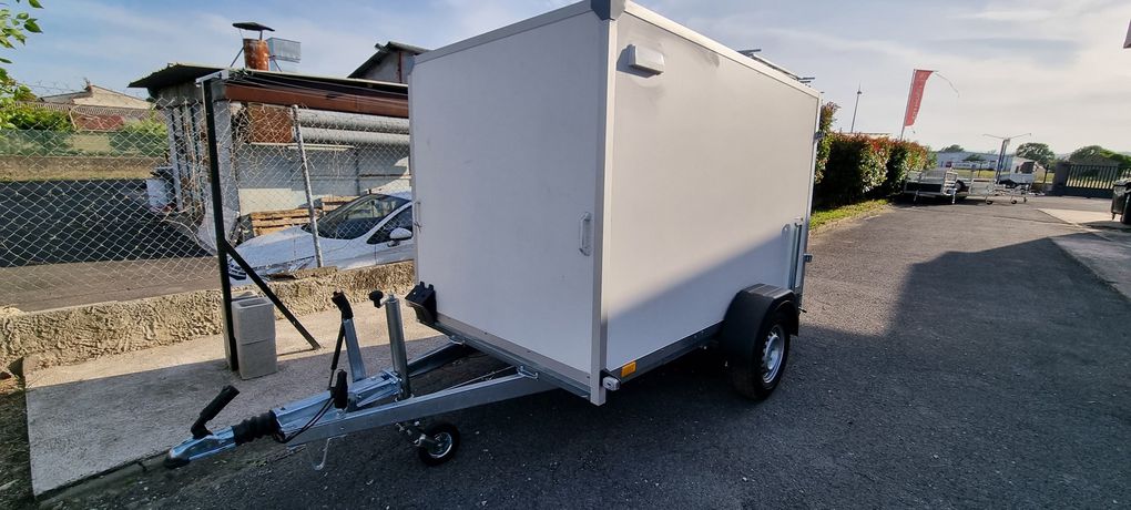 BORO Van F2513P Anhänger – 750 kg Tragkraft